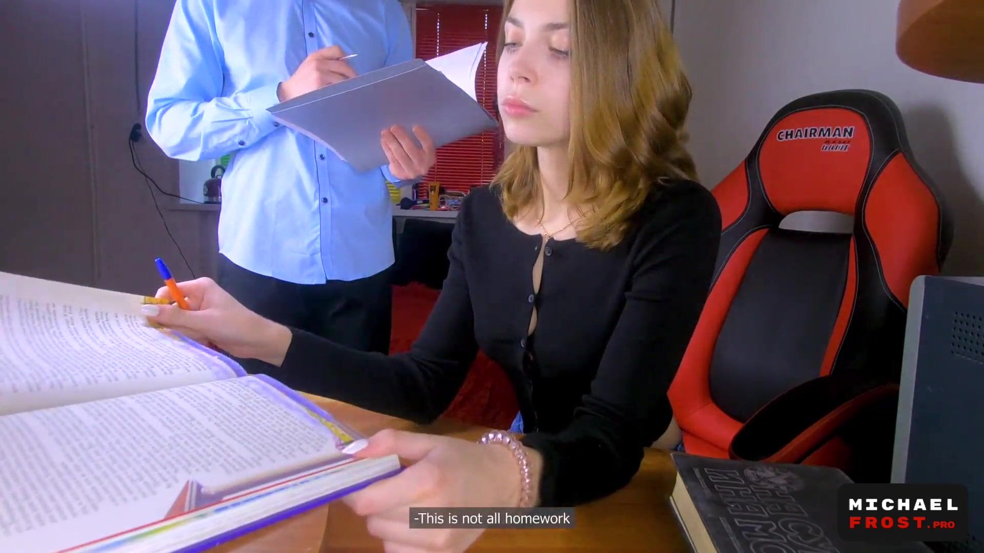 Русская студентка отдала свою попку репетитору. Это было волшебно