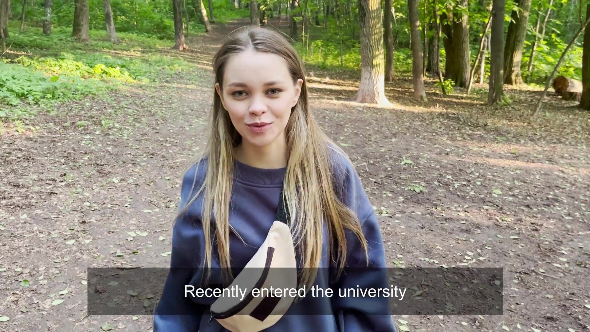 Студентка завлекла к себе в хату и заставила изучать анатомию