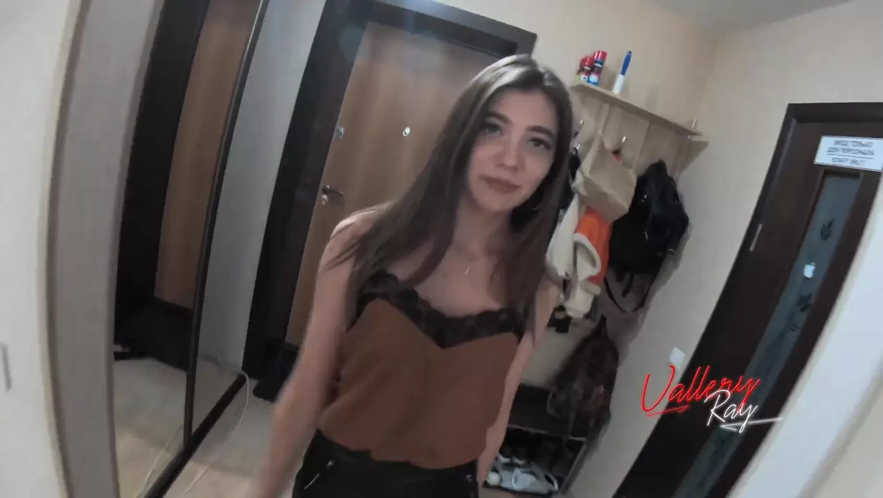 Көптеген сперматозоидтары бар бір мүшесінен порно көру